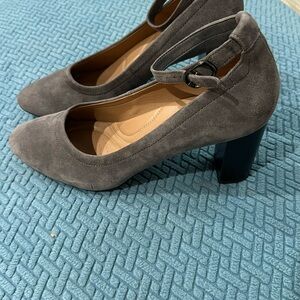Clarks chryssa jana grey suede size 9m